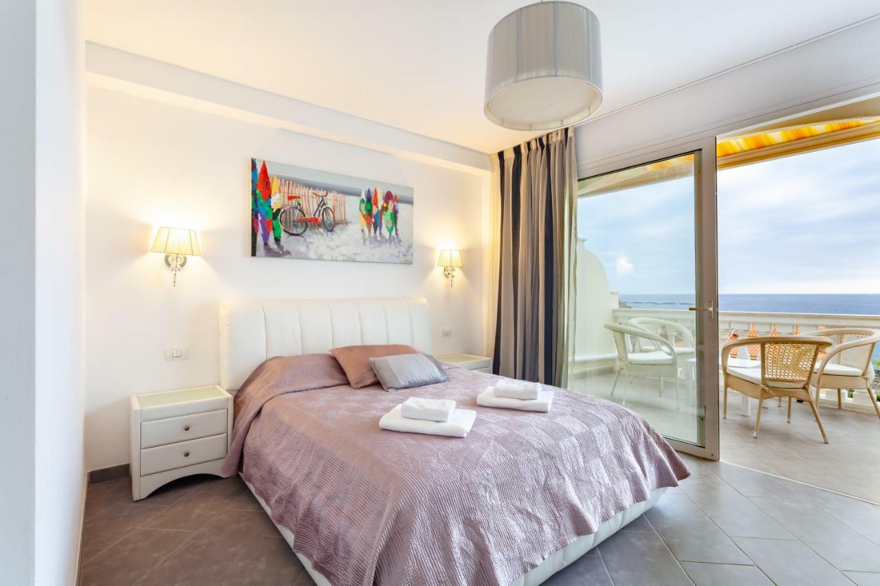 Casa Parque Tropical Ocean View Leilighet Los Cristianos  Eksteriør bilde